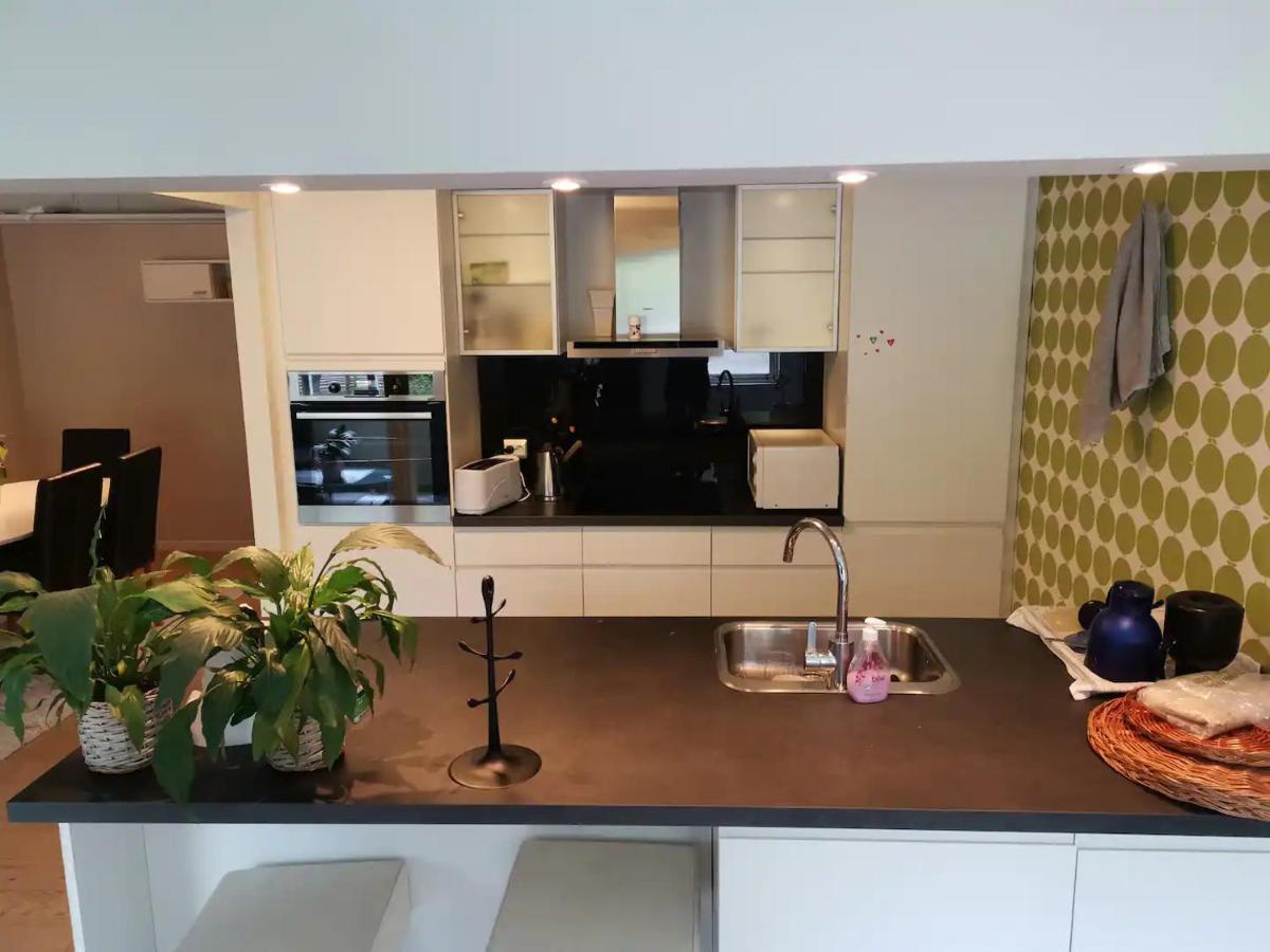 Big, Spacious Apartment With Free Parking トロムソ エクステリア 写真
