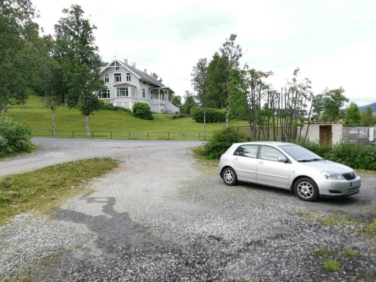 Big, Spacious Apartment With Free Parking トロムソ エクステリア 写真